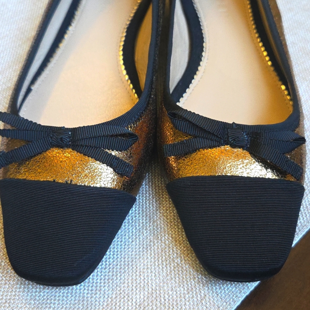 NWT! Boden! Beautiful Metallic Gold Ballet Flats. Perfect Condition! - Picture 8 of 12